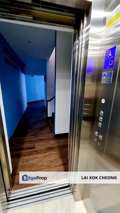 Bungalow for sale ready to move in for investment / own stays, Penang, Bukit Jambul