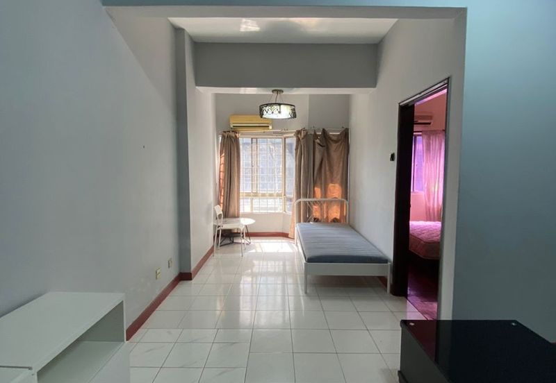 Pearl Point Condominium