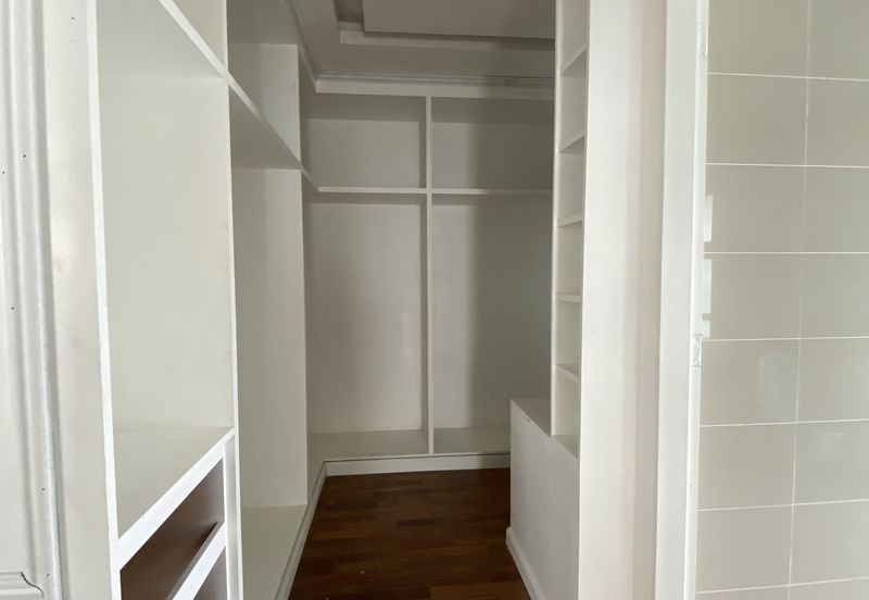 Rafflesia @ The Hill