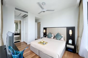 Pavilion Ceylon Hill