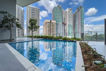 Pavilion Ceylon Hill