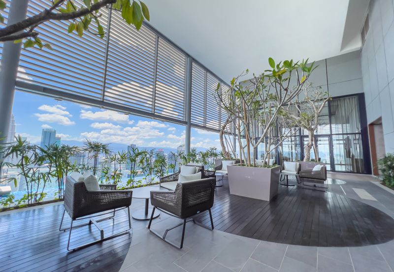 Pavilion Ceylon Hill