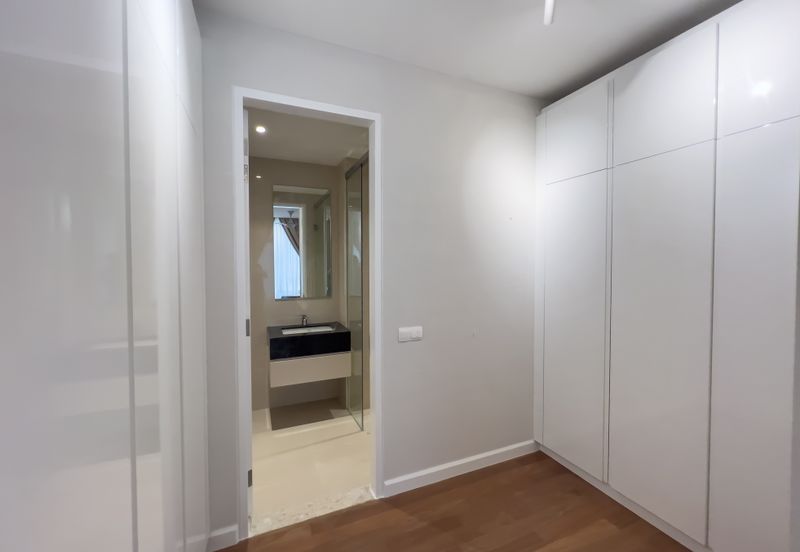 Pavilion Ceylon Hill