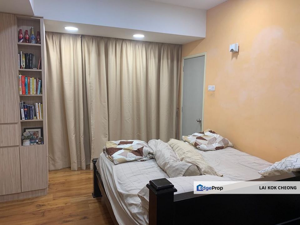 SS3 Taman Universiti Semi-D Bungalow for Sale at RM 2.5Mil (Nego), Selangor, Kelana Jaya