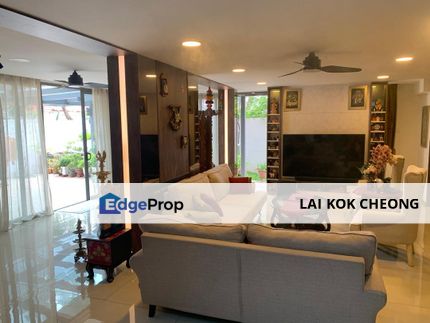 SS3 Taman Universiti Semi-D Bungalow for Sale at RM 2.5Mil (Nego), Selangor, Kelana Jaya