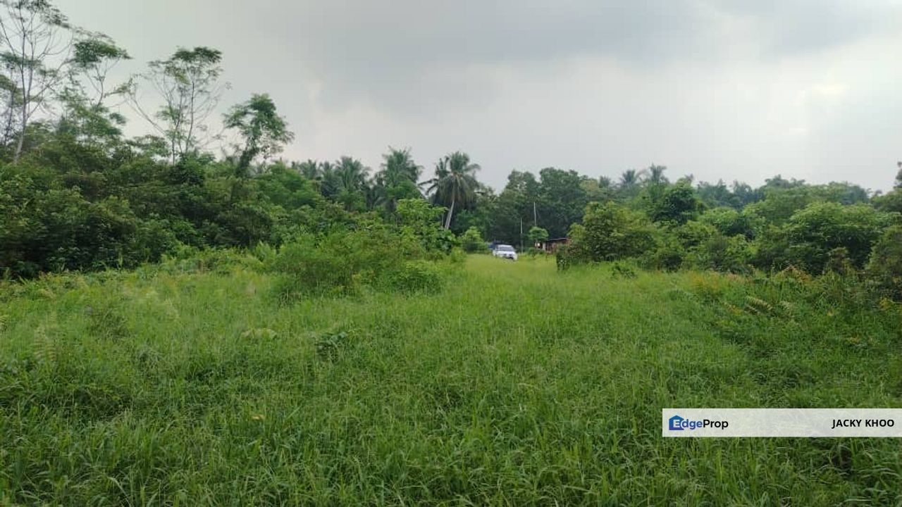 Malaysia Selangor  📌Perepat, Klang,  📌1.0 Acres Flat Land For Sale  📌Beside Reserve Road , Selangor, Kapar 