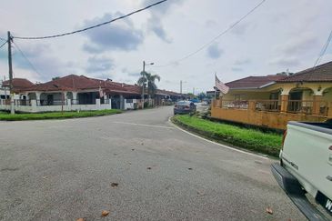 Kampung Johan Setia