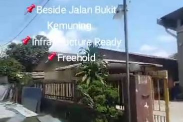 Jalan Bukit Kemuning