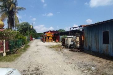 Jalan Bukit Kemuning