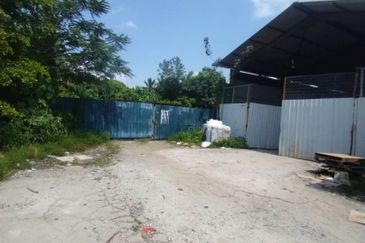 Jalan Bukit Kemuning