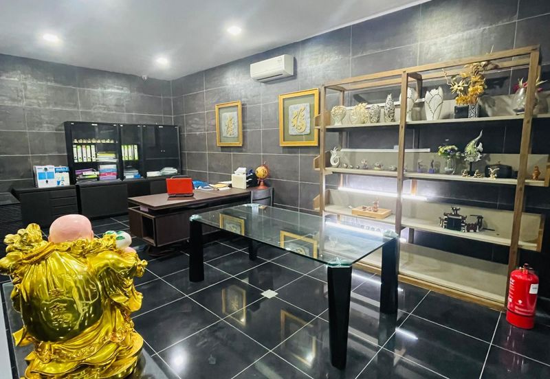 Nusa Cemerlang Industrial Park