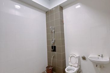 Taman Redang Lakeview 2