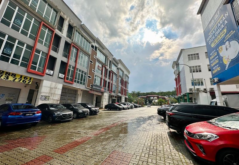 Bandar Baru Seri Alam