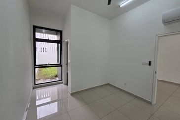 Sunway Citrine Lakehomes