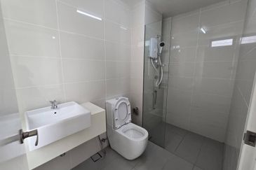 Sunway Citrine Lakehomes