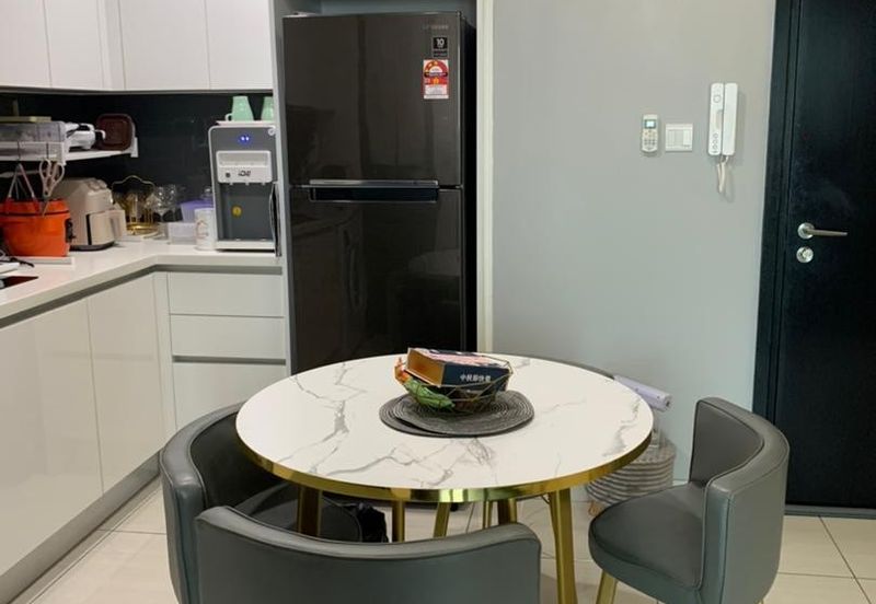 Almas Suites @ Puteri Harbour