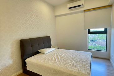 WaterEdge Residences