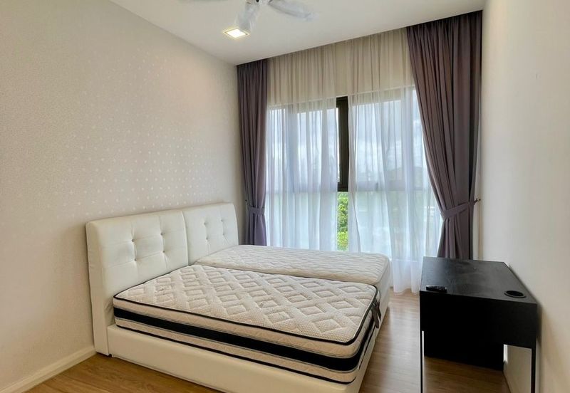 The WaterEdge Residences