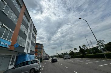 Crest @ Austin Emerald 1