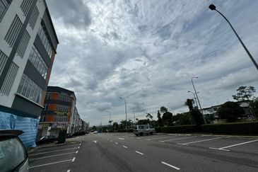 Crest @ Austin Emerald 1