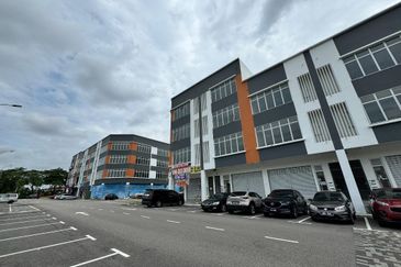 Crest @ Austin Emerald 1