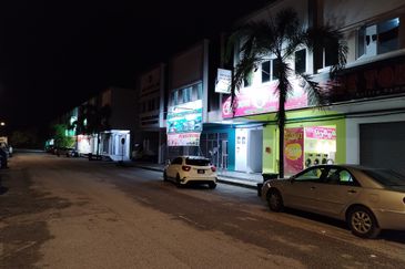 Bukit Banyan Banyan Square 