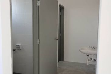 Bukit Banyan Banyan Square 