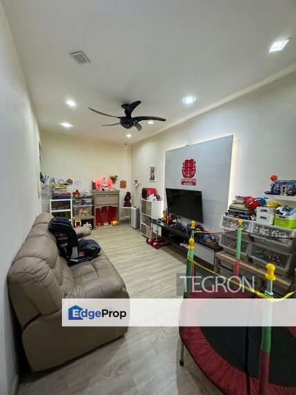 Full Loan Facing No House Makyong Bukit Raja Klang 20x65 Setia Alam, Selangor, Klang
