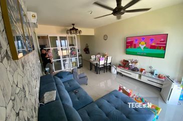 Adria Residence @ Gravit8