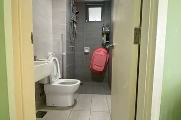 Adria Residence @ Gravit8