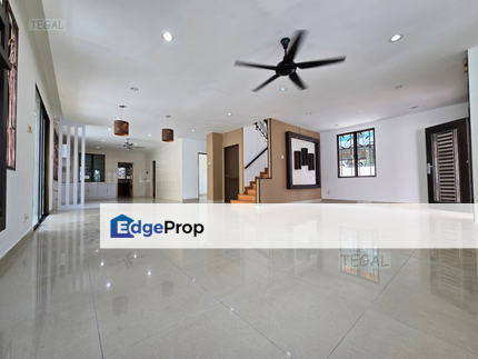 Tip Top Renovated Aman Perdana Klang 2sty Bungalow 50x80 Gated & Guard, Selangor, Klang
