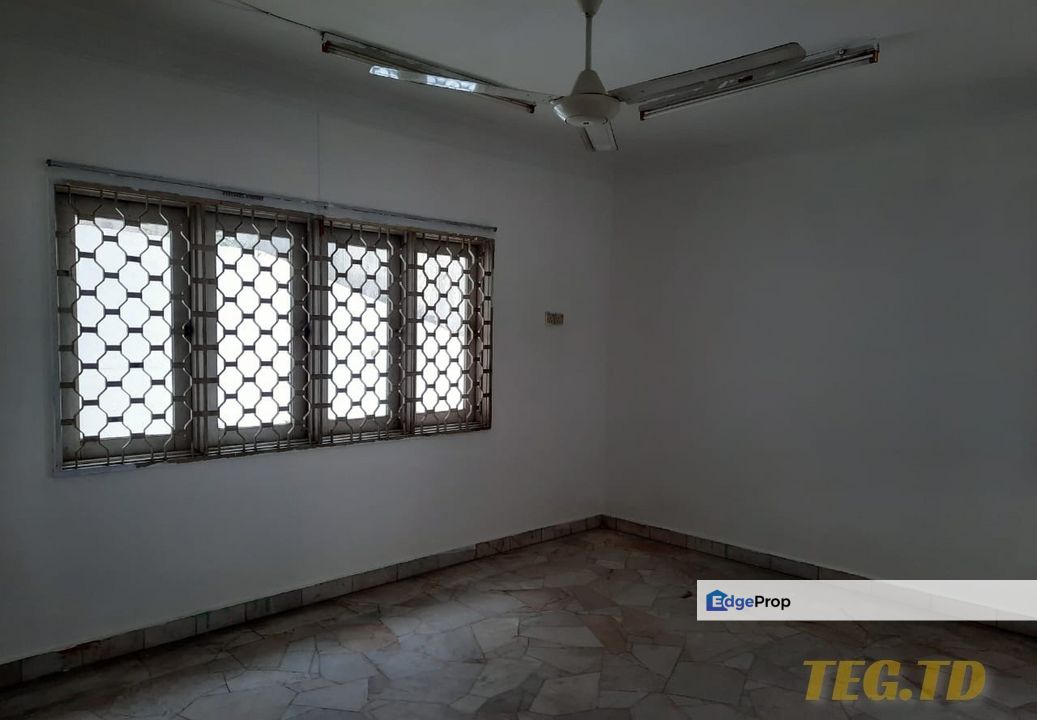 4 Storey Bungalow @ Taman Intan Batai Laut Klang, Selangor, Klang
