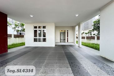 Casa Idaman, Setia Alam