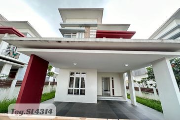 Casa Idaman, Setia Alam