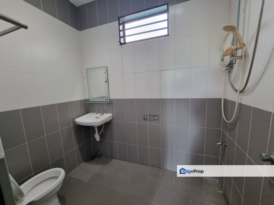 Move In Ready Aman Perdana Bungalow Facing Open Setia Alam Bukit Raja, Selangor, Klang