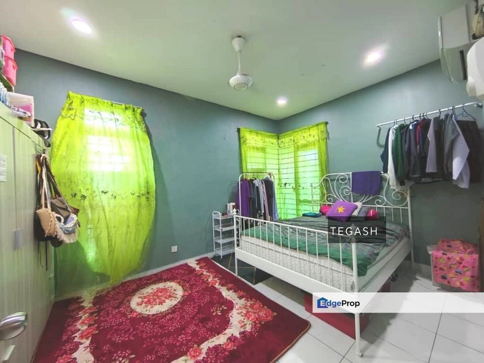 Extended Aman Perdana Semi D Endlot With 10ft Side Land, Selangor, Klang