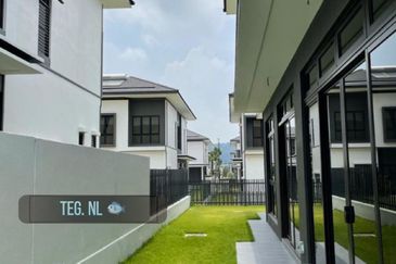 Dremien @ Eco Ardence