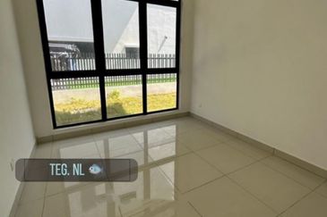 Dremien @ Eco Ardence