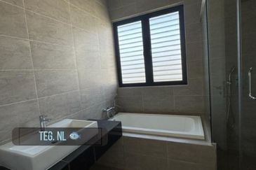 Dremien @ Eco Ardence