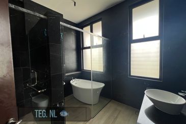 Dremien @ Eco Ardence