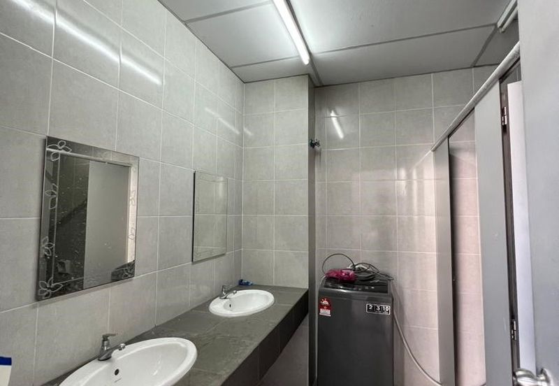 Bandar Bukit Raja @Taipan