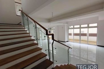 Casa Idaman, Setia Alam