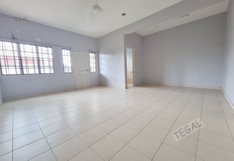 Taman Wangi (Tepi Sungai)