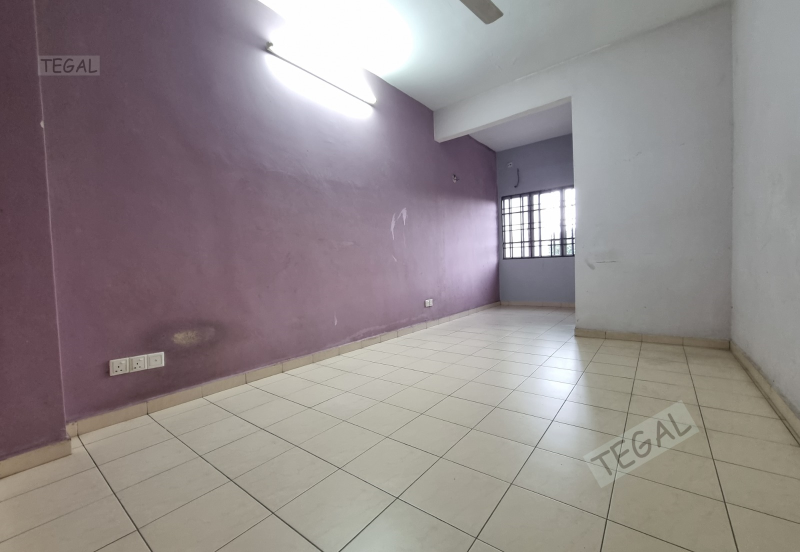 Taman Wangi (Tepi Sungai)