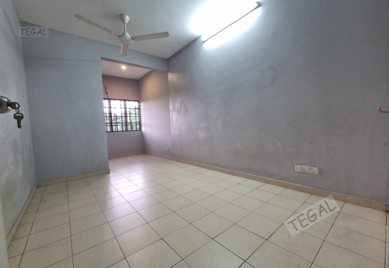 Taman Wangi (Tepi Sungai)