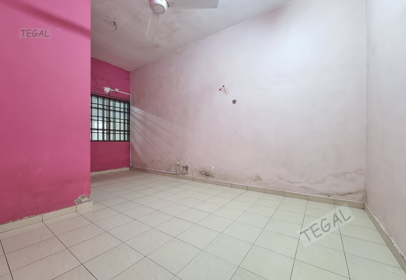 Taman Wangi (Tepi Sungai)