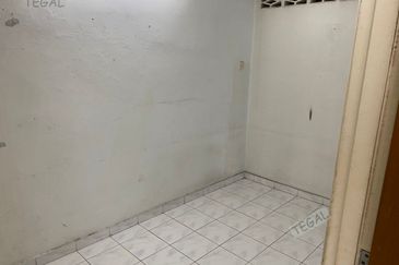 Taman Tepi Sungai ( Taman Teluk Pulai Indah )