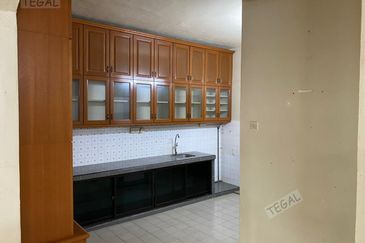 Taman Tepi Sungai ( Taman Teluk Pulai Indah )