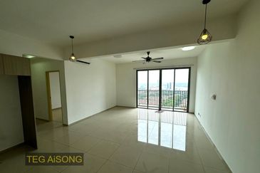 Gravit8 @ Klang South