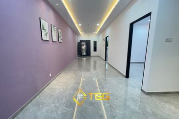 Taman Tepi Sungai ( Taman Teluk Pulai Indah )